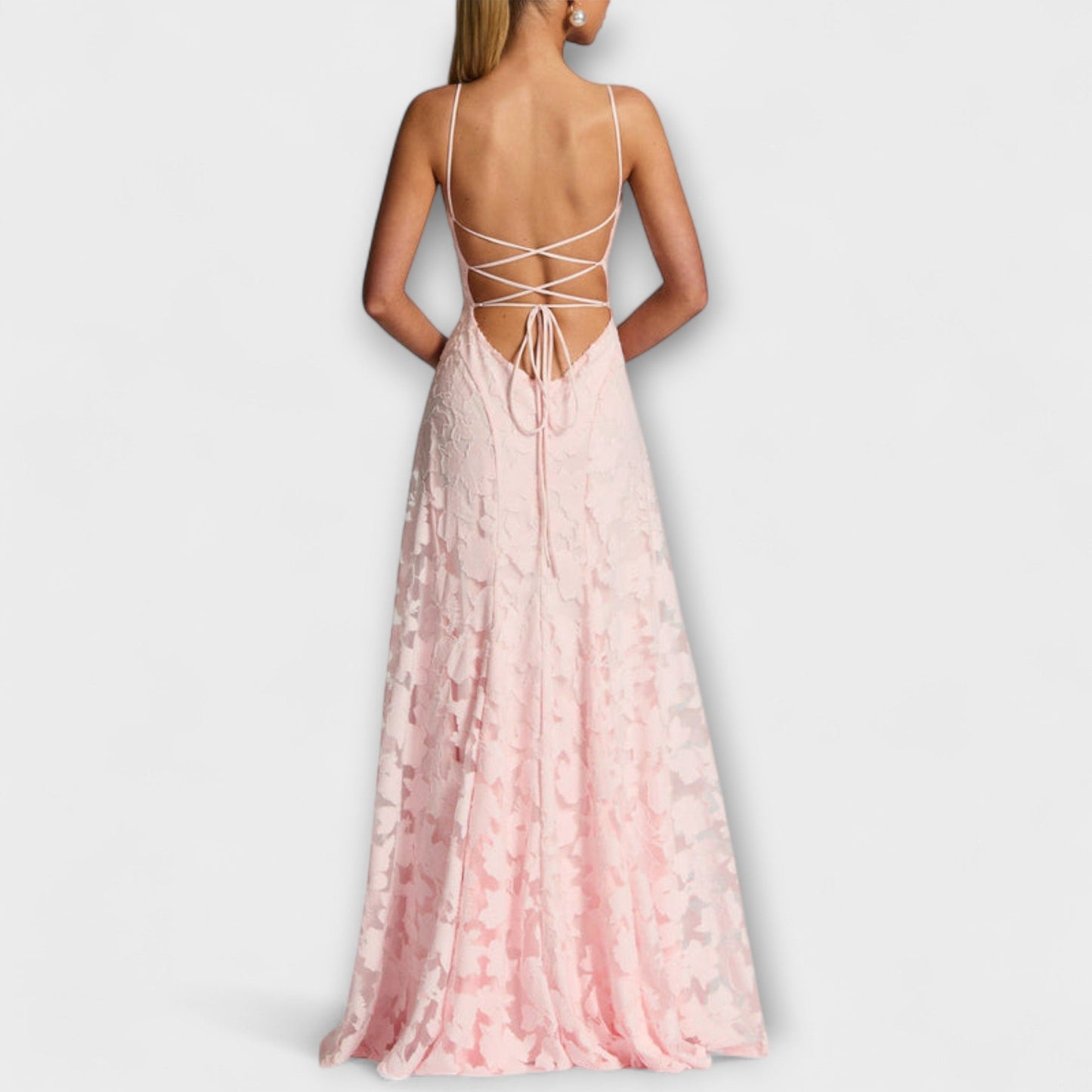 Kairi - Stylish Maxi Dress Made of Floral Lace with Spaghetti Straps