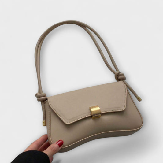 Aurellia. - Vintage Clutch Bag