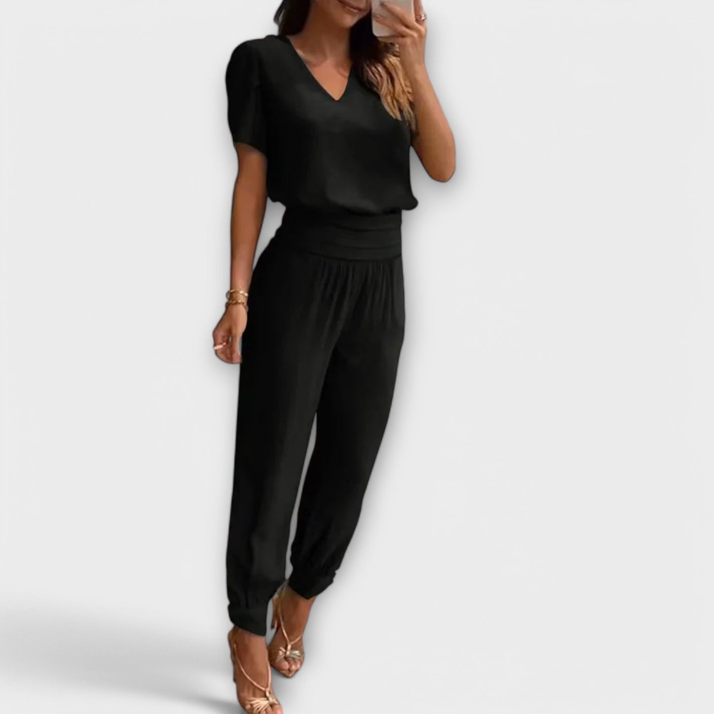 Irmelin – Elegant Set with Top and Pants