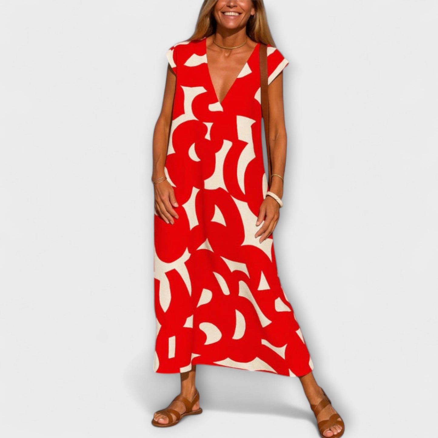 Linae – Light Dress with V-Neck