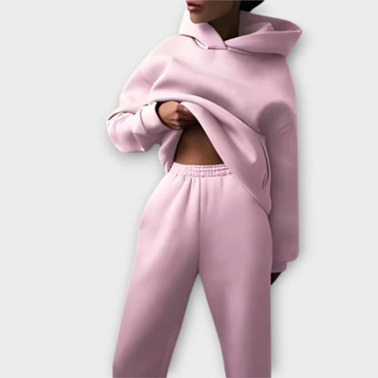 Kristine - Cozy Tracksuit