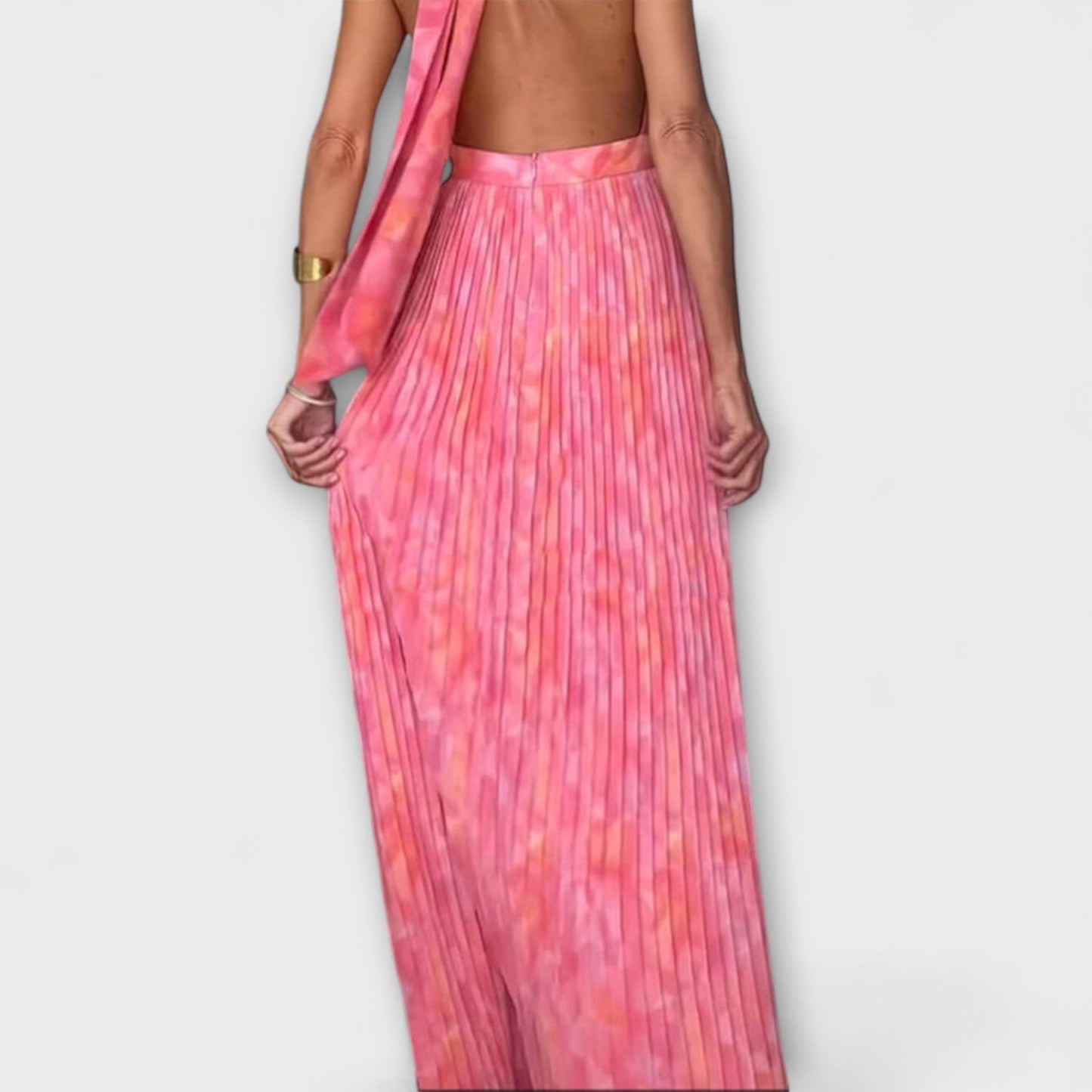 Seraphina - Stylish Halter Neck V-Neck Pleated Maxi Dress
