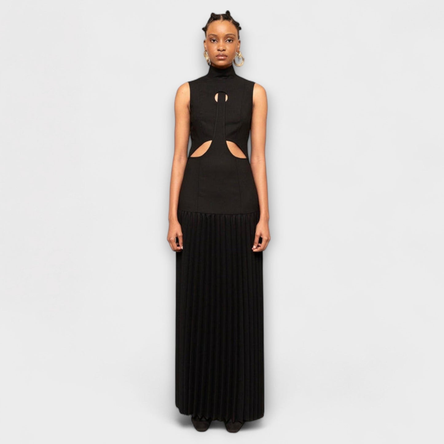 Kristen - Maxi Dress with Pleats and Cutouts
