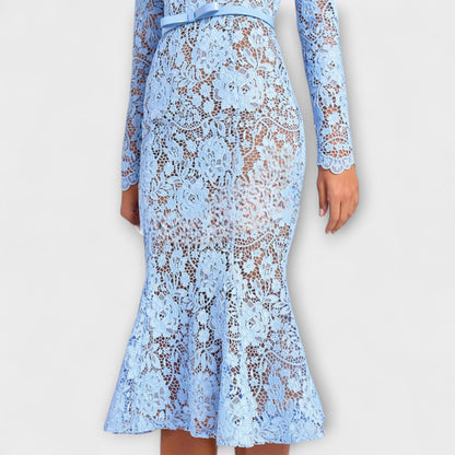Freya - Elegant Midi Dress in Floral Lace