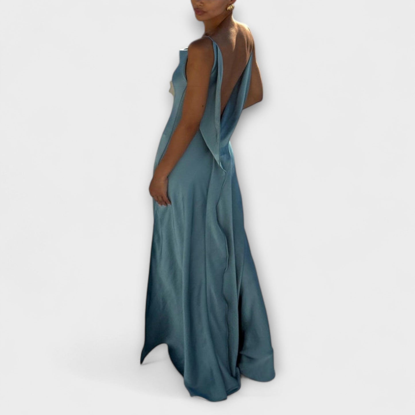 Hallie - Stylish Satin Maxi Dress with High Slit