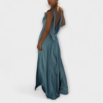 Hallie - Stylish Satin Maxi Dress with High Slit