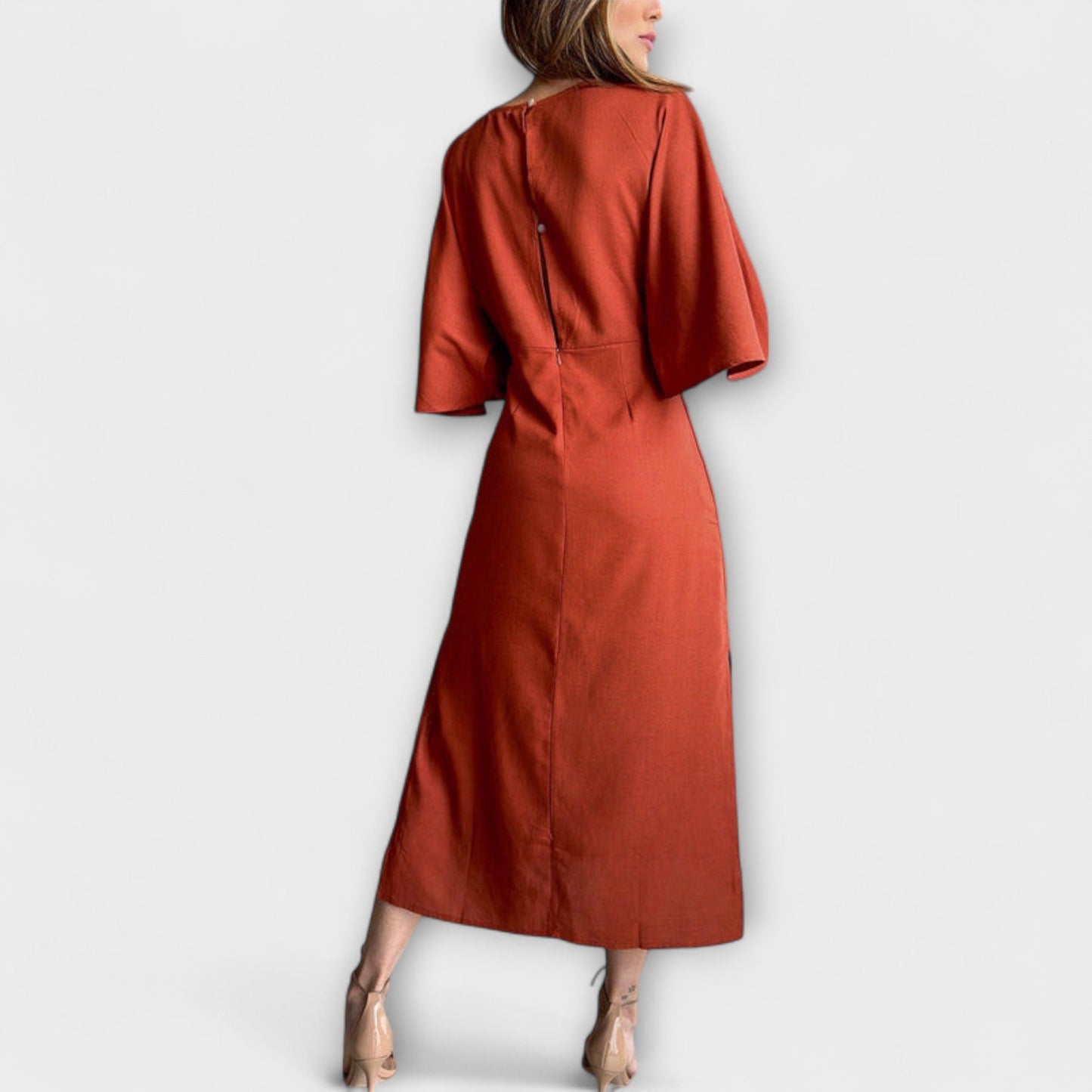 Holly - Casual Dress with V-Neck and Tie Belt