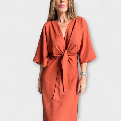 Holly - Casual Dress with V-Neck and Tie Belt