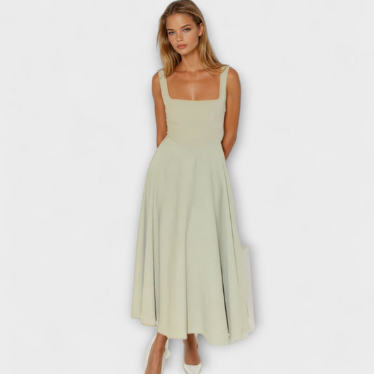 Scarlett - Elegant Evening Dress